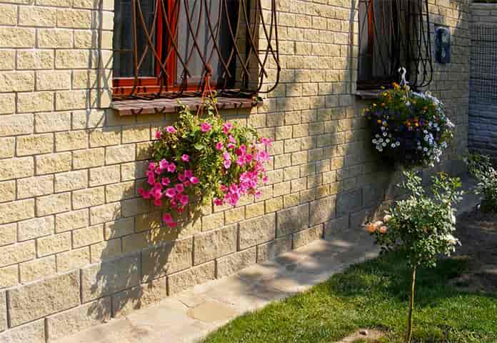 ОБЛИЦЮВАННЯ КОТЕДЖІВ